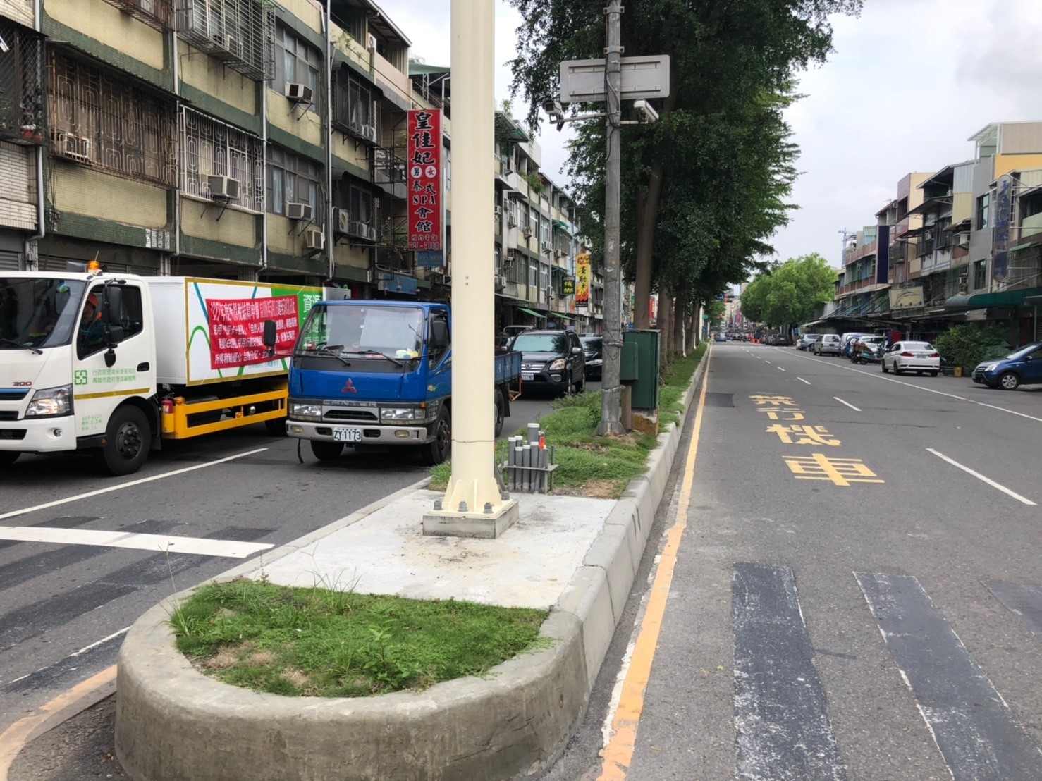 鳳南路供給管線及人行環境改善工程